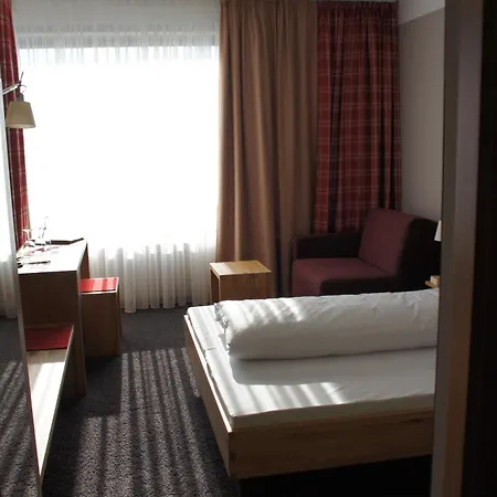Landgasthof Linde Hotel