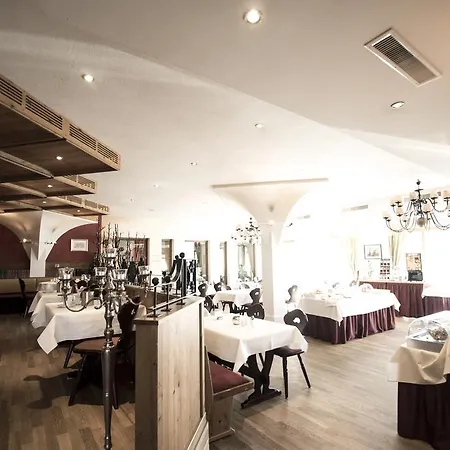 Landgasthof Linde Hotell