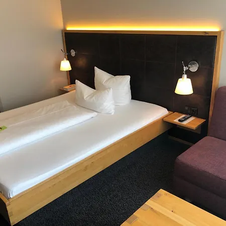 Landgasthof Linde Hotell