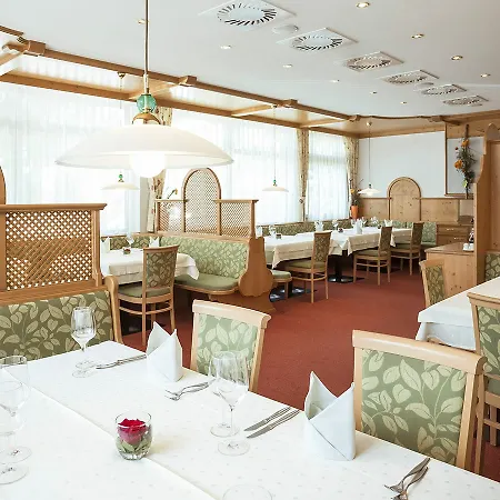 Landgasthof Linde 4* Günzburg